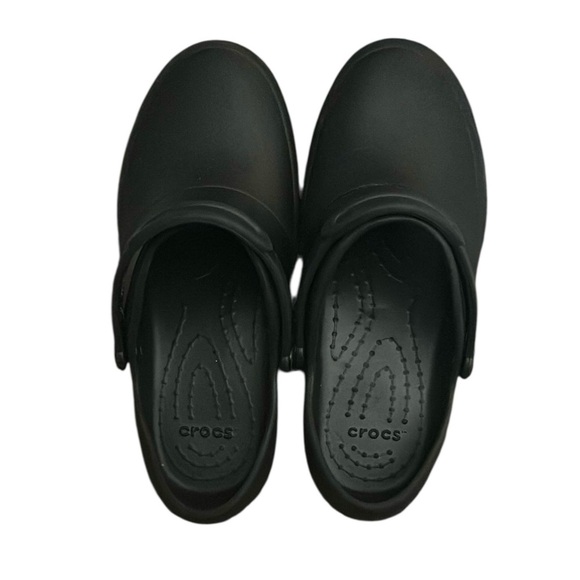 CROCS Matte Black Slip-On Clogs Size 7 - Picture 1 of 8